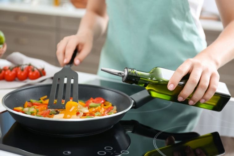 Cooking oil Cooking oil