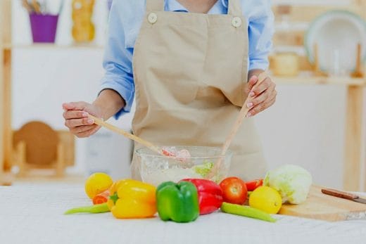 Preparing kidney diet salads Preparing kidney diet salads